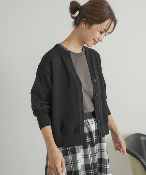 URBAN RESEARCH DOORS（アーバンリサーチドアーズ）の「ドライタッチキーネックカーディガン（カーディガン/ボレロ・レディース・ブルー系その他/ピンク/ブラック・MEDIUM）」の21枚目の写真