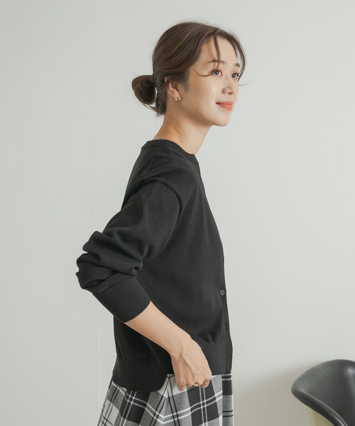 URBAN RESEARCH DOORS（アーバンリサーチドアーズ）の「ドライタッチキーネックカーディガン（カーディガン/ボレロ・レディース・ブルー系その他/ピンク/ブラック・MEDIUM）」の22枚目の写真