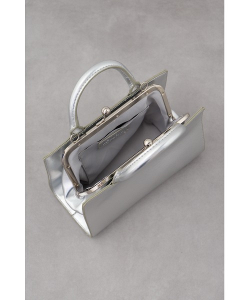 AZUL by moussy(アズールバイマウジー)の「メタルフレームミニバッグ(ハンドバッグ・レディース・シルバー/マジェンタ/ブラック・FREE)」の9枚目の写真