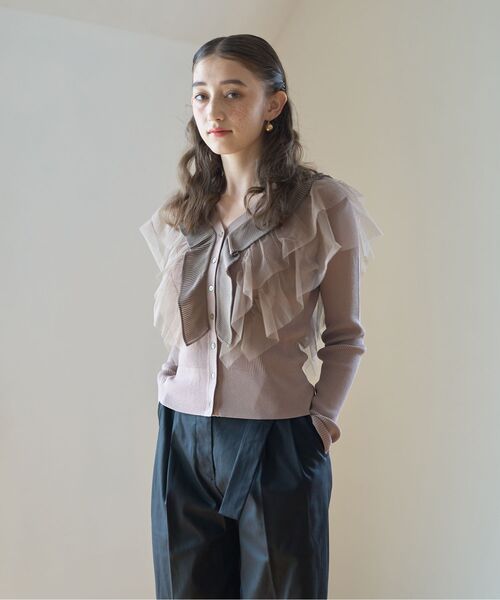 YECCA VECCA(イェッカヴェッカ)の「ラッフルレイヤードカーディガン(カーディガン/ボレロ・レディース・ライトグレー/ベージュ/ブラック・FREE)」の12枚目の写真