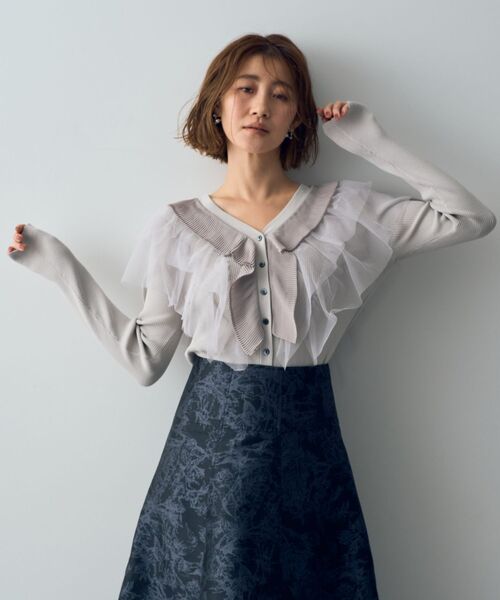 YECCA VECCA(イェッカヴェッカ)の「ラッフルレイヤードカーディガン(カーディガン/ボレロ・レディース・ライトグレー/ベージュ/ブラック・FREE)」の21枚目の写真