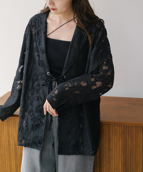Kastane（カスタネ）の「リバーシブルキルティングレースジャケット