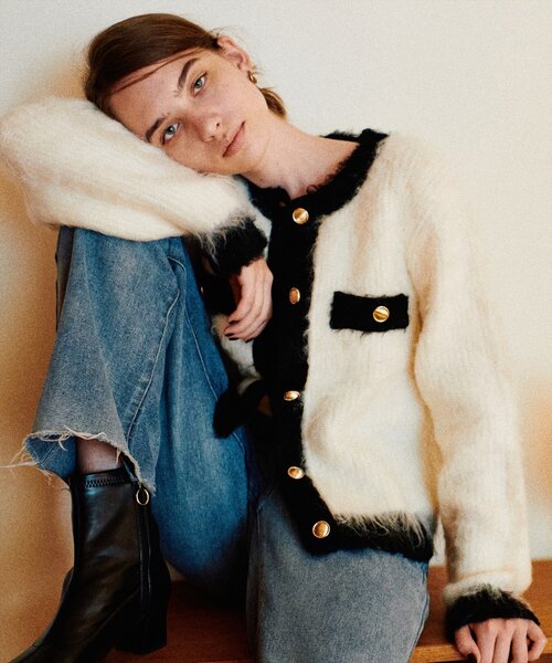 natural couture（ナチュラルクチュール）の「ほわほわ金釦ポケ付きカーディガン（カーディガン/ボレロ・レディース・モカ/ブルー/アイボリー/ブラック・FREE）」の9枚目の写真