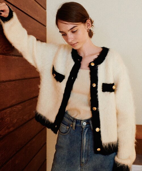 natural couture（ナチュラルクチュール）の「ほわほわ金釦ポケ付きカーディガン（カーディガン/ボレロ・レディース・モカ/ブルー/アイボリー/ブラック・FREE）」の11枚目の写真