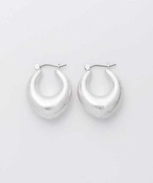 ciite'(シーテ)の「マットドロップフープピアス (両耳用)(ピアス(両耳用)・レディース・ゴールド/シルバー・FREE)」の5枚目の写真