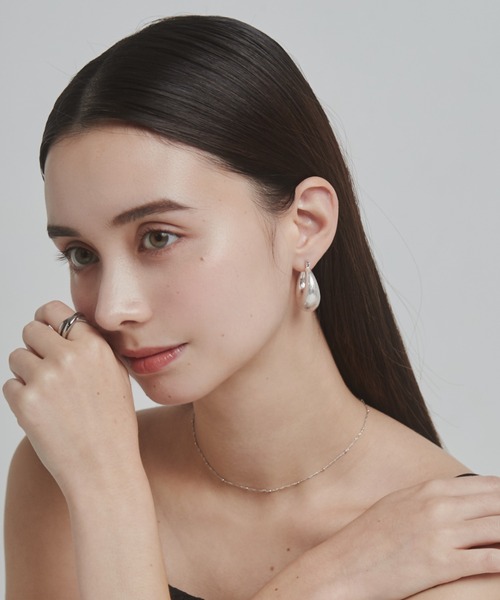 ciite'(シーテ)の「マットドロップフープピアス (両耳用)(ピアス(両耳用)・レディース・ゴールド/シルバー・FREE)」の18枚目の写真