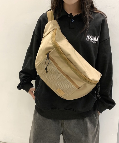 Per sist ence(パーシエンス)の「クロスボディバッグ(ボディバッグ/ウエストポーチ・メンズ・ブラック/ベージュ・FREE)」の14枚目の写真