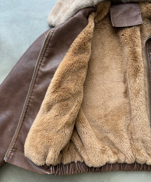 SHAGGIE（シャギー）の「【取り外し可能】フェイクファーカラーコート（ブルゾン・レディース・ブラック/キャメル・FREE）」の11枚目の写真