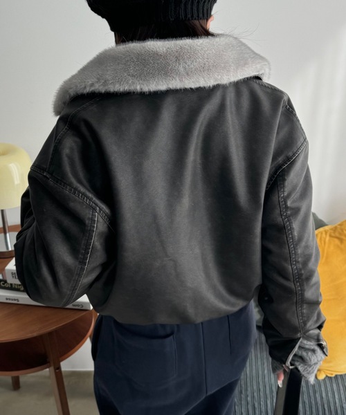 SHAGGIE（シャギー）の「【取り外し可能】フェイクファーカラーコート（ブルゾン・レディース・ブラック/キャメル・FREE）」の17枚目の写真