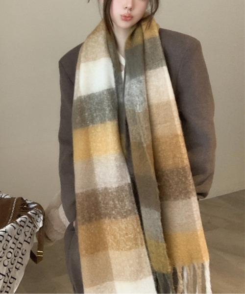 ブロックチェック裾フリンジマフラー(マフラー)|AMAJI(アマジ) ブロックチェック裾フリンジマフラー(マフラー)|AMAJI(アマジ)