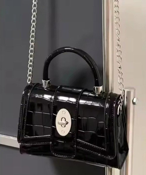 Port(ポート)の「【 Port / ポート 】 レトロ スクエア 2WAY ショルダーバッグ_(ショルダーバッグ・レディース・レッド/ブラック・FREE)」の5枚目の写真