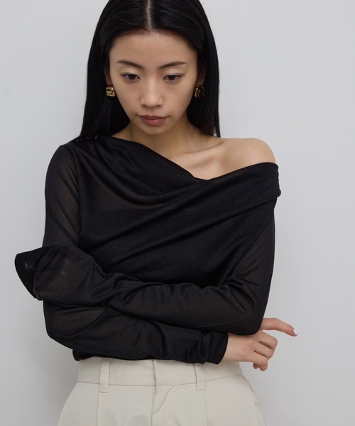 AIC.（エーアイシー）の「メニーウェイシアーラメドレープトップス（Tシャツ/カットソー・レディース・ブラック/シルバー・FREE）」の3枚目の写真