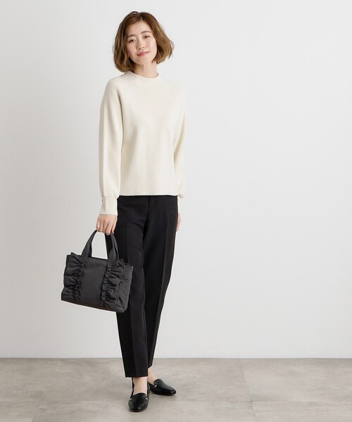 grove（グローブ）の「縦フリルナイロン2WAYトート（トートバッグ・レディース・チャコールグレー/ブラック/ライトグレー/ダークグレー・00）」の11枚目の写真