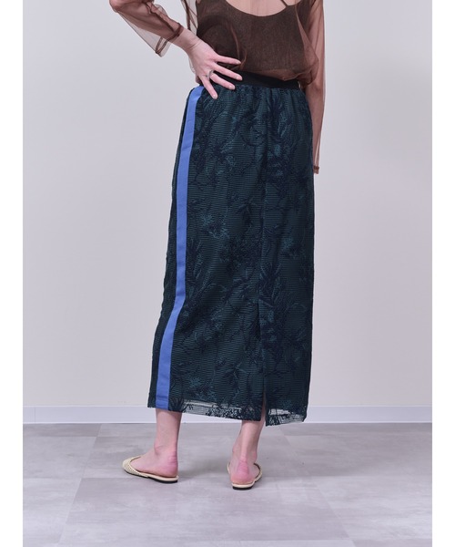 DOLLUPOOPS（ドールアップウップス）の「ボタニカルレース配色スカート（スカート・レディース・ベージュ/グリーン・38）」の7枚目の写真