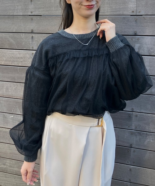 Sirin(シリン)の「フリルチュールドッキングニット(ニット/セーター・レディース・ブラック/ライトブルー/ライトグレー・FREE)」の2枚目の写真