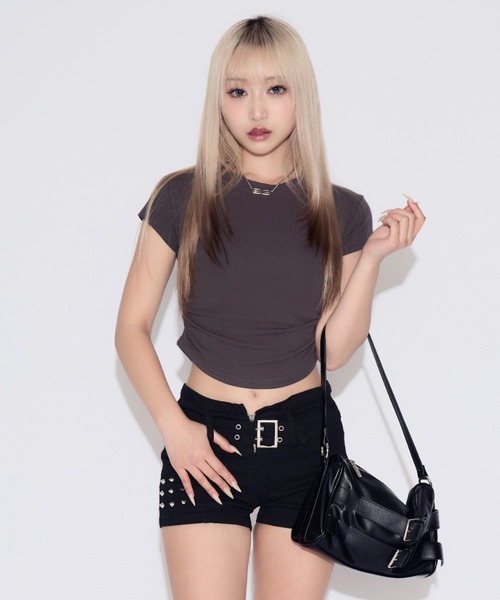 tinkerend(ティンカーエンド)の「French Sleeve Ruched Short Sleeve T-shirt / フレンチスリーブシャーリング半袖Tシャツ(Tシャツ/カットソー・レディース・グレー/ブラック/ホワイト/ダークグレー・FREE)」の4枚目の写真