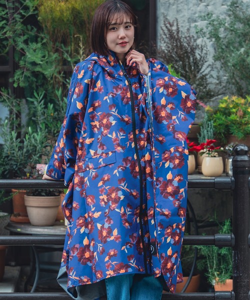 KiU(キウ)の「キウ デイリーレインポンチョ 2ND(レインコート/ポンチョ・レディース・ホワイト系その他2/ピンク系その他/ベージュ/ブルー系その他3/レオパード/ブラック系その他/ライトグレー/ホワイト系その他/タイガーカモ/カーキ/ブラック/ネイビー系/ブラック系その他2/ブルー系その他2/オレンジ系その他/ホワイト系その他4/ミント/ベージュ系その他/ホワイト系その他3/ブルー系その他・FREE)」の14枚目の写真