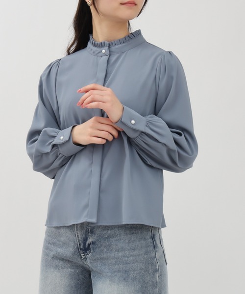 TRUDEA(トルディア)の「ジョーゼットスタンドフリルブラウス(シャツ/ブラウス・レディース・ホワイト/ネイビー/ブルーグリーン・MEDIUM)」の3枚目の写真