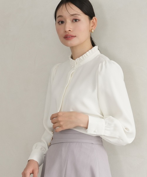 TRUDEA(トルディア)の「ジョーゼットスタンドフリルブラウス(シャツ/ブラウス・レディース・ホワイト/ネイビー/ブルーグリーン・MEDIUM)」の4枚目の写真