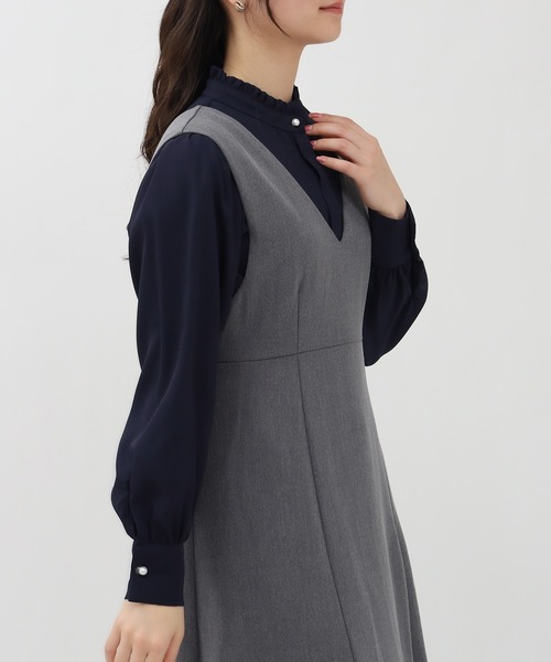 TRUDEA(トルディア)の「ジョーゼットスタンドフリルブラウス(シャツ/ブラウス・レディース・ホワイト/ネイビー/ブルーグリーン・MEDIUM)」の12枚目の写真