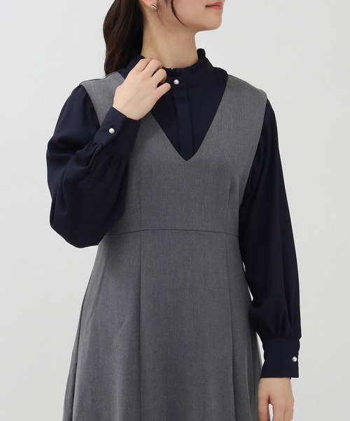 TRUDEA(トルディア)の「ジョーゼットスタンドフリルブラウス(シャツ/ブラウス・レディース・ホワイト/ネイビー/ブルーグリーン・MEDIUM)」の13枚目の写真