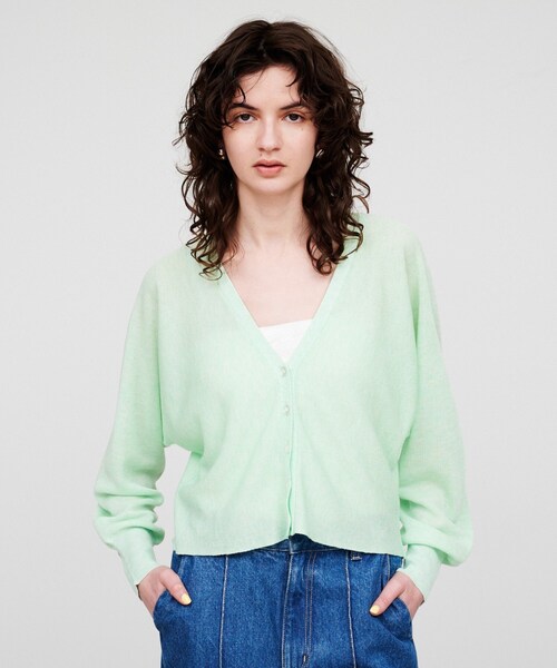 cloenc（クロエンス）の「【手洗い可】ラメシアーショートカーディガン（カーディガン/ボレロ・レディース・グリーン系5/ホワイト系7/グレー系4・02）」の16枚目の写真