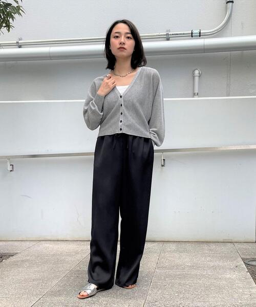 cloenc（クロエンス）の「【手洗い可】ラメシアーショートカーディガン（カーディガン/ボレロ・レディース・グリーン系5/ホワイト系7/グレー系4・02）」の20枚目の写真