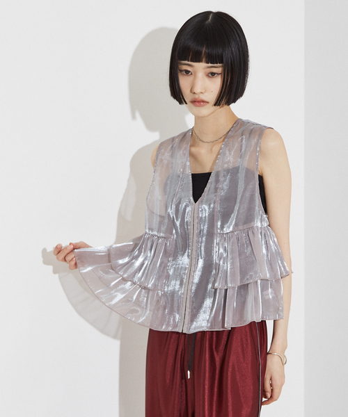 NOMINE（ノミネ）の「2WAY シャイン シアー フリルベスト（ベスト・レディース・グレー/アイボリー/ブラック・フリー）」の15枚目の写真