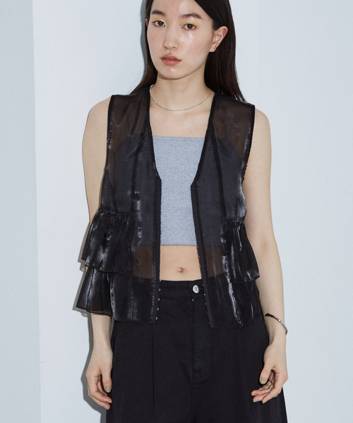 NOMINE（ノミネ）の「2WAY シャイン シアー フリルベスト（ベスト・レディース・グレー/アイボリー/ブラック・フリー）」の22枚目の写真