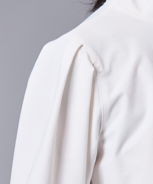 CHIC STYLE（シックスタイル）の「バックリボンプチハイネックプルオーバー＜大きいサイズ有＞シックスタイルゴルフ（Tシャツ/カットソー・レディース・ブラック/オフホワイト・5L/4L/3L/LL/L/M）」の16枚目の写真