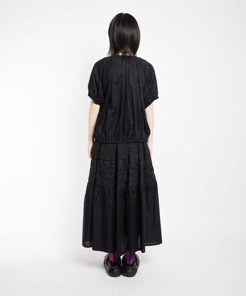 gomme(ゴム)の「エンブロミックス フラワーパネルブルゾン(ブルゾン・レディース・ブラック・MEDIUM)」の19枚目の写真