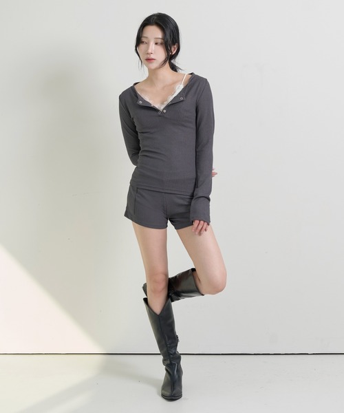 FOLLOWIN（フォロウィン）の「[FLW MADE]リブスナップスリムカットソー＆カーゴポケットハーフホットパンツセットアップ（Tシャツ/カットソー・レディース・グレー/ブラック/ベージュ系その他・FREE）」の6枚目の写真