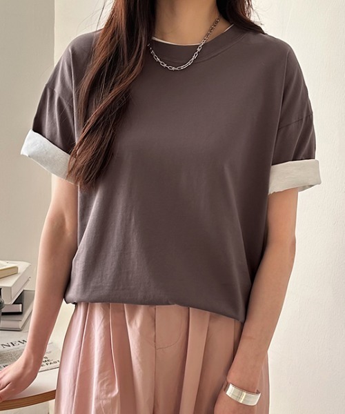 COCOMOMO（ココモモ）の「コットンTシャツ 綿100 ドロップショルダー 無地 Tシャツ カットソー（Tシャツ/カットソー・レディース・ブラック/ワイン/ホワイト/ブラウン/ベージュ/ネイビー・FREE）」の4枚目の写真