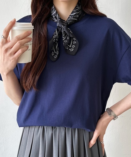 COCOMOMO（ココモモ）の「コットンTシャツ 綿100 ドロップショルダー 無地 Tシャツ カットソー（Tシャツ/カットソー・レディース・ブラック/ワイン/ホワイト/ブラウン/ベージュ/ネイビー・FREE）」の20枚目の写真