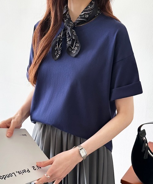 COCOMOMO（ココモモ）の「コットンTシャツ 綿100 ドロップショルダー 無地 Tシャツ カットソー（Tシャツ/カットソー・レディース・ブラック/ワイン/ホワイト/ブラウン/ベージュ/ネイビー・FREE）」の21枚目の写真