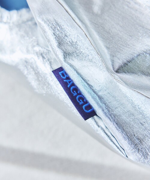 BAGGU（バグー）の「BAGGU/バグゥ BABY BAGGU メタリック ナイロン ベイビーバグゥメタリック（エコバッグ/サブバッグ・メンズ・ゴールド/シルバー・ONE SIZE）」の4枚目の写真