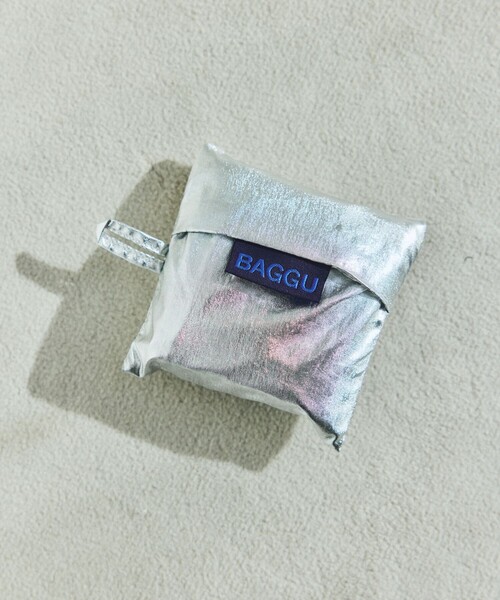 BAGGU（バグー）の「BAGGU/バグゥ BABY BAGGU メタリック ナイロン ベイビーバグゥメタリック（エコバッグ/サブバッグ・メンズ・ゴールド/シルバー・ONE SIZE）」の15枚目の写真