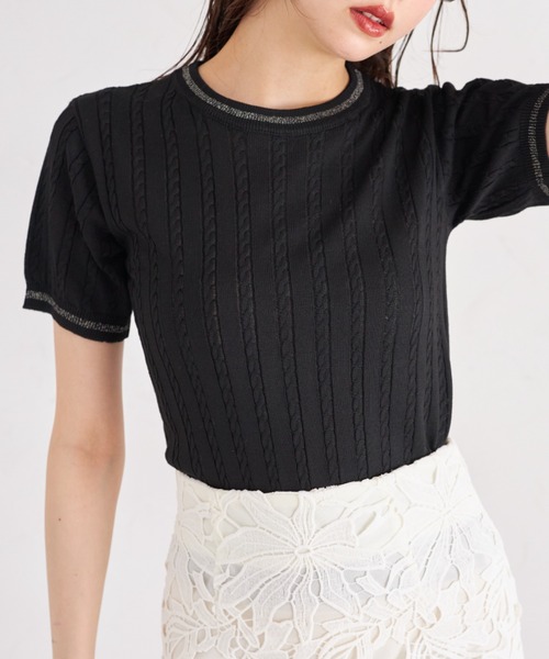tocco closet(トッコ クローゼット)の「ラメラインミニケーブルニットプルオーバー(ニット/セーター・レディース・ピンク/ブラック/オフホワイト・M)」の2枚目の写真