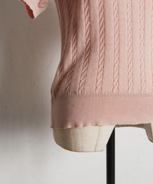 tocco closet(トッコ クローゼット)の「ラメラインミニケーブルニットプルオーバー(ニット/セーター・レディース・ピンク/ブラック/オフホワイト・M)」の5枚目の写真