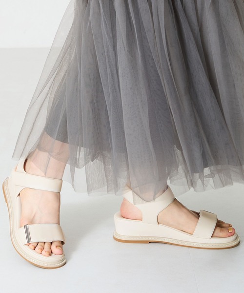 WA ORiental TRaffic（ダブルエーオリエンタルトラフィック）の「ワンベルトクッションウエッジサンダル/52205（サンダル・レディース・ブラウン/ベージュ/ブラック・M/S/LL/L）」の3枚目の写真