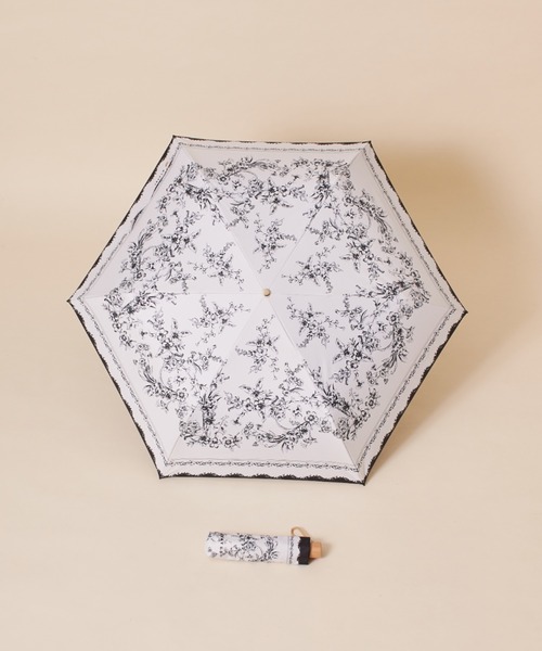 FRAY I.D(フレイアイディー)の「【FRAY I.D×PROTECT U】コラボレーション日傘(折りたたみ傘・レディース・ブラック/ライトブルー・FREE)」の1枚目の写真