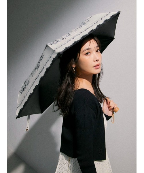 FRAY I.D(フレイアイディー)の「【FRAY I.D×PROTECT U】コラボレーション日傘(折りたたみ傘・レディース・ブラック/ライトブルー・FREE)」の10枚目の写真