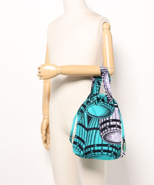 UNBILLION（アンビリオン）の「アフリカンスクエアー AFRICANSQUARE / パーニュ巾着エコバッグ 小（トートバッグ・レディース・サックスブルー・FREE）」の8枚目の写真