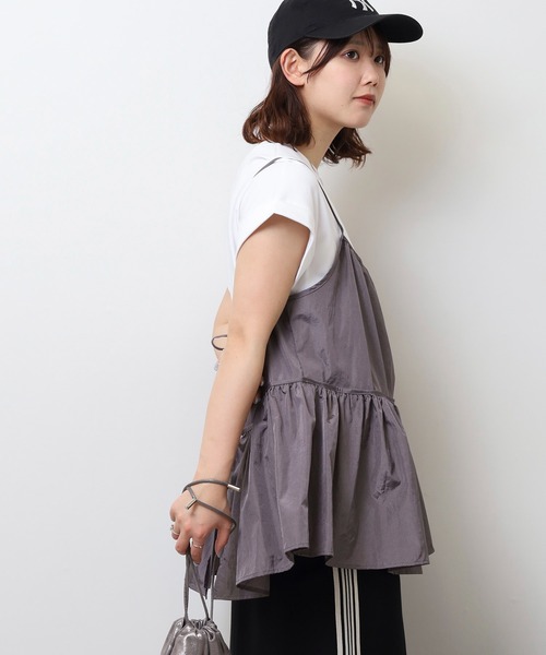 EGLANTINE(エグランティーヌ)の「EGLANTINE キャミビスチェ&カットソーセット(Tシャツ/カットソー・レディース・ブラック/グレー・40)」の10枚目の写真