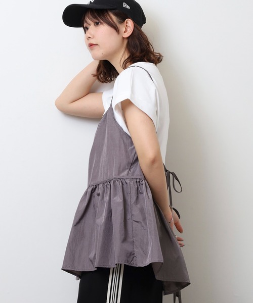 EGLANTINE(エグランティーヌ)の「EGLANTINE キャミビスチェ&カットソーセット(Tシャツ/カットソー・レディース・ブラック/グレー・40)」の12枚目の写真