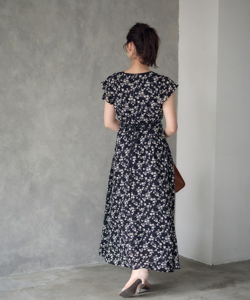 モノトーン小花柄ロングワンピース（ワンピース）｜12Twelve Agenda