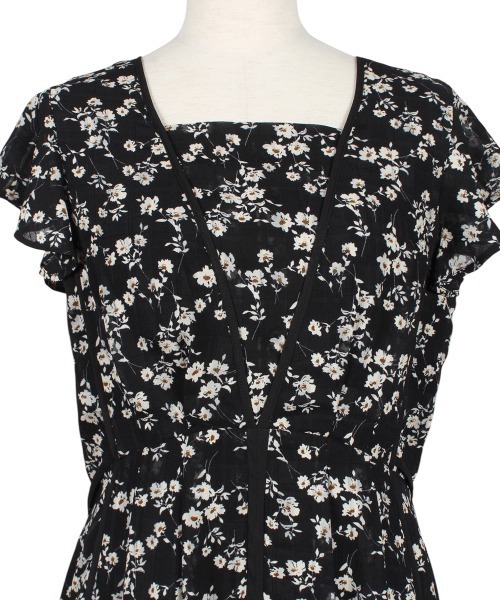 モノトーン小花柄ロングワンピース（ワンピース）｜12Twelve