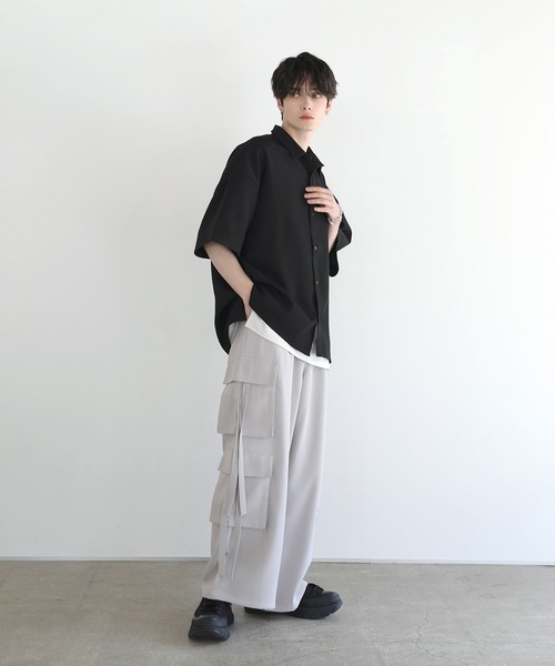 LILL（リル）の「リラクシングハーフスリーブレギュラーシャツ（シャツ/ブラウス・メンズ・ブラック系/ブルー系/ホワイト/ホワイト系/ブラック・S/M/L/XL）」の20枚目の写真