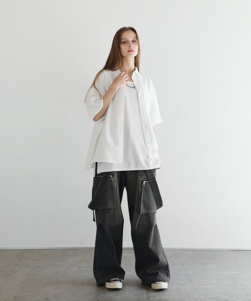 LILL（リル）の「リラクシングハーフスリーブレギュラーシャツ（シャツ/ブラウス・メンズ・ブラック系/ブルー系/ホワイト/ホワイト系/ブラック・S/M/L/XL）」の8枚目の写真