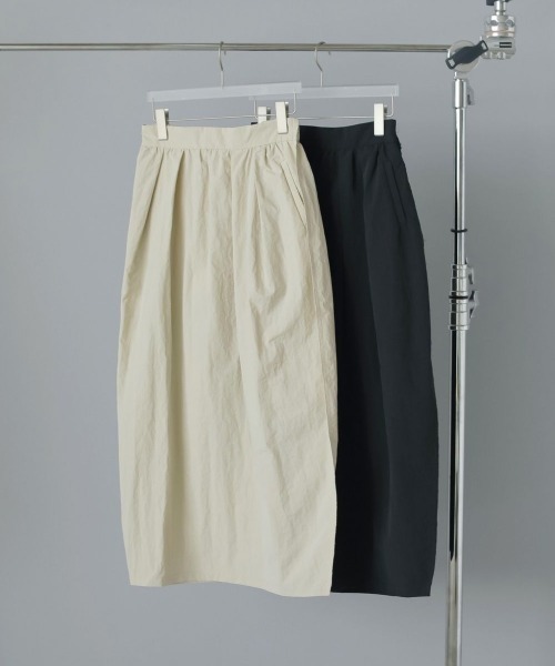anuke（アンヌーク）の「anuke Nylon Balloon Skirt（スカート）」 - WEAR